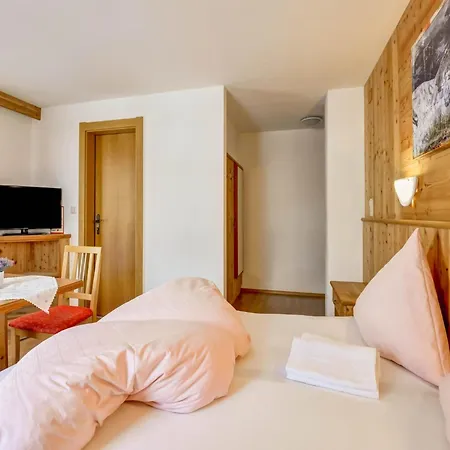 Appartement In Near Soelden Lift, Cleaning Included Längenfeld